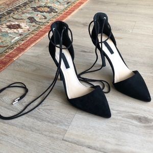 Forever21 black suede heels
